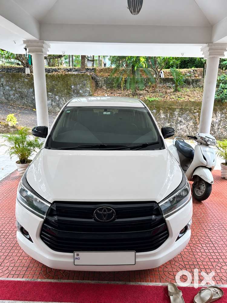 Toyota Innova Crysta Diesel Well Maintained