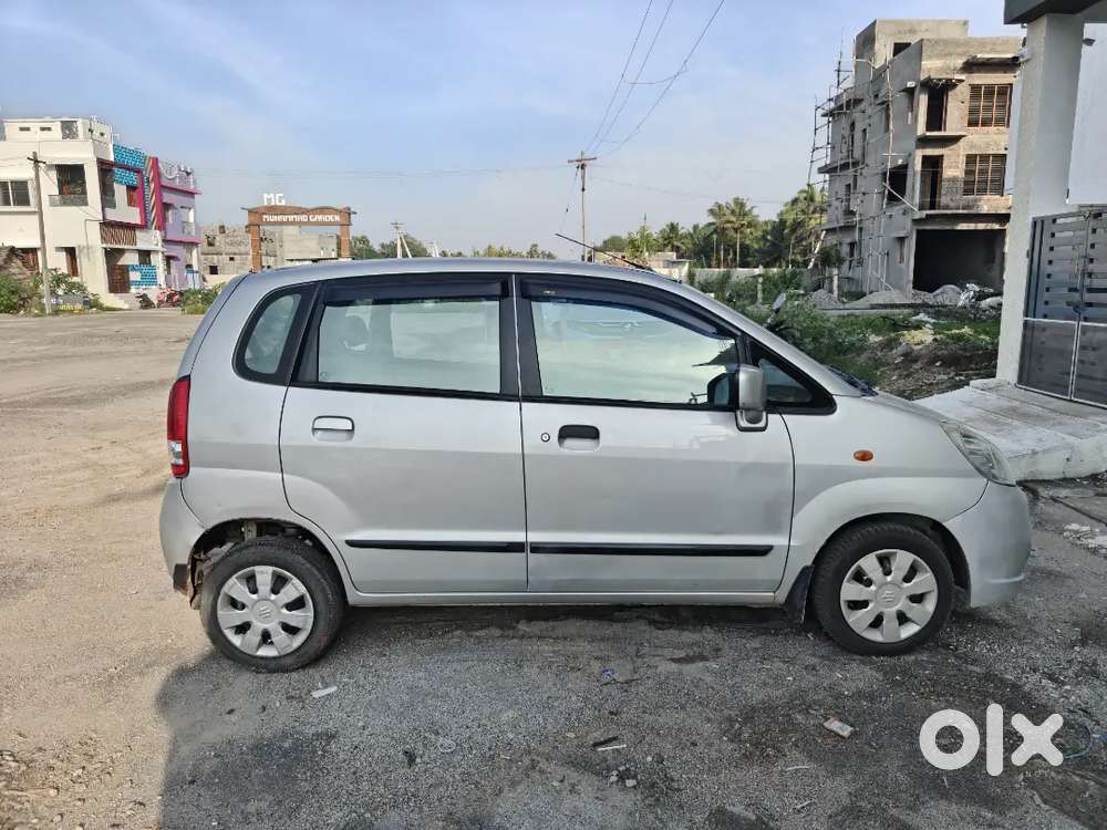 Maruti Suzuki Zen Estilo 2010