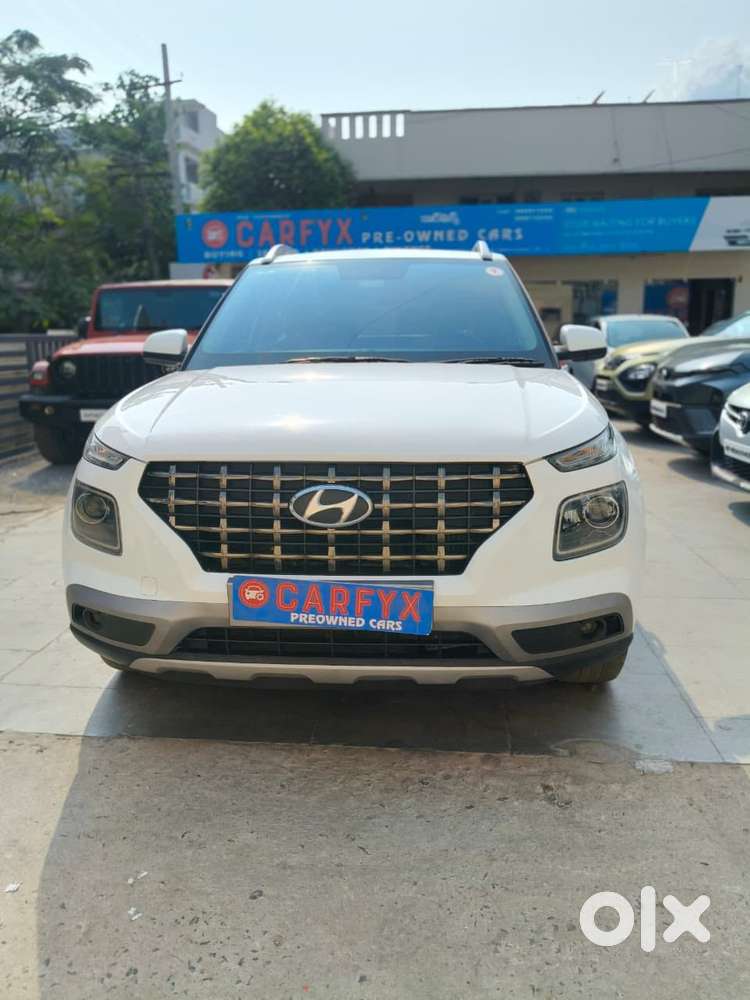 Hyundai Venue Sx Plus Turbo Dct, 2020, Petrol