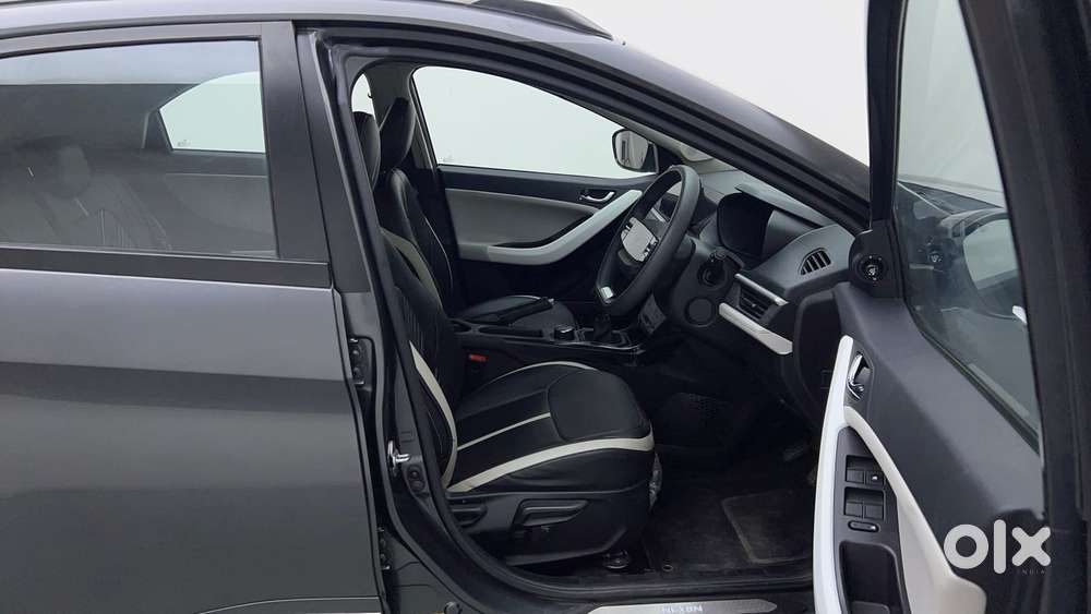 Tata Nexon Creative Plus 1.2 Revotron Petrol 6 Mt, 2024, Petrol