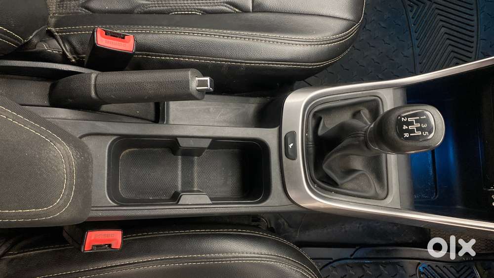 Tata Altroz Xz, 2022, Petrol