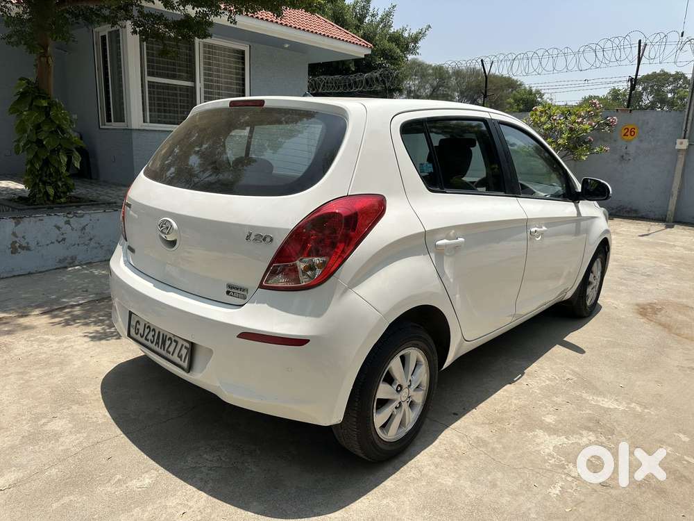 Hyundai I20 Sportz 1.4 Crdi, 2013, Diesel