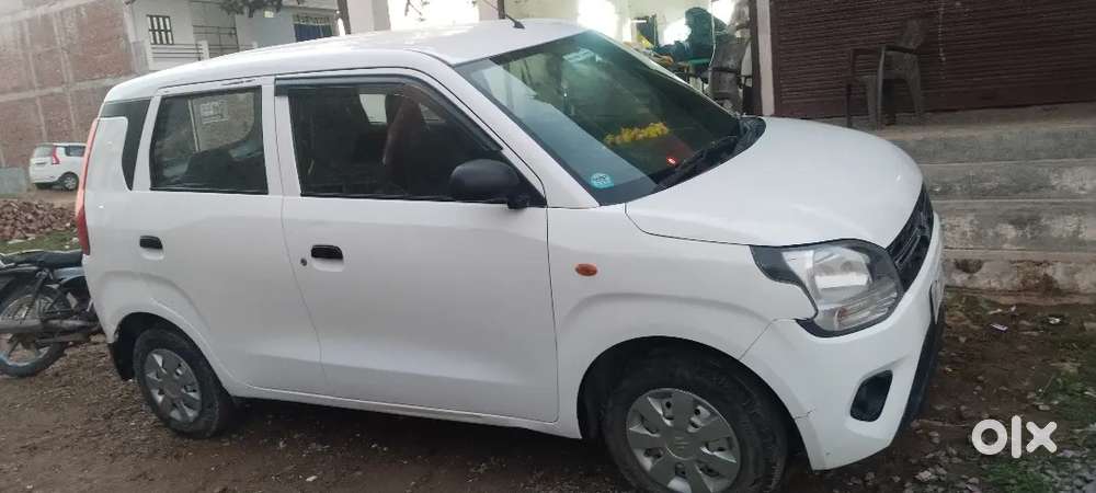 Maruti Suzuki Wagon R 1.0 2022 Cng & Hybrids 100000 Km Driven