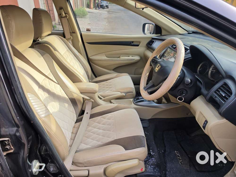 Honda City 2014-2015 V At, 2013, Petrol