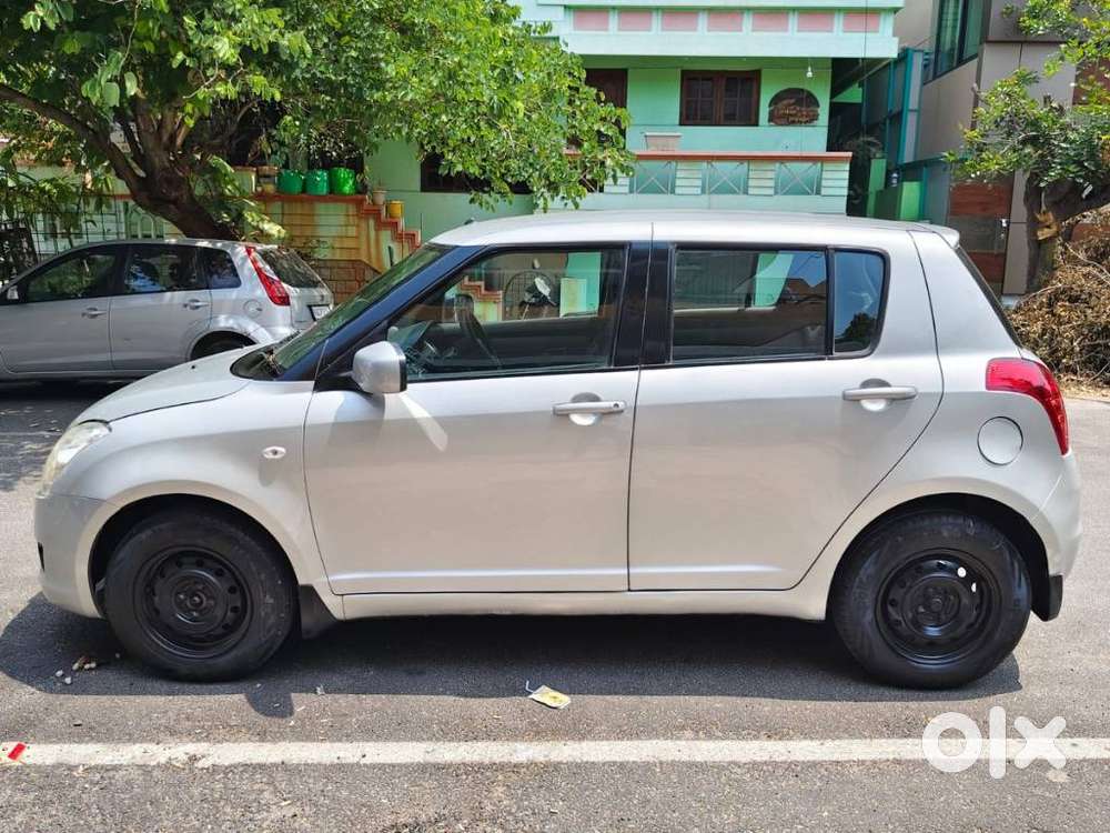 Maruti Suzuki Swift Vxi + Manual, 2008, Petrol