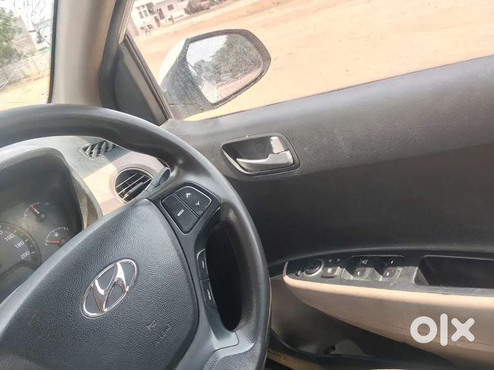Hyundai Xcent 2015 Cng & Hybrids 100000 Km Driven