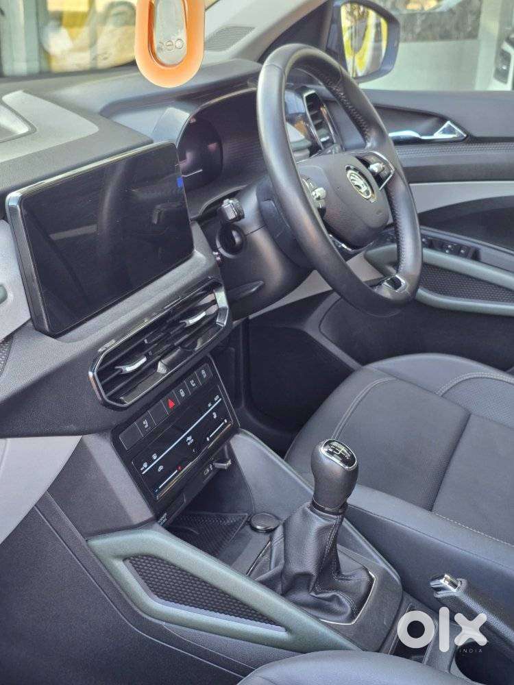 Skoda Kylaq Prestige, 2025, Petrol