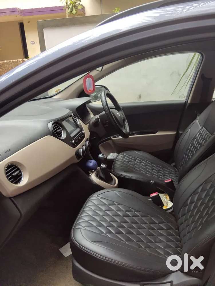 Hyundai Grand I10 2017 Petrol 40000 Km Driven