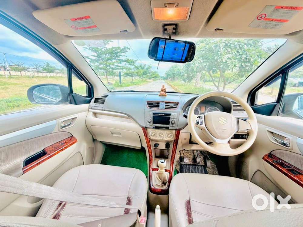 Maruti Suzuki Ertiga 2013