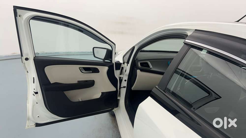 Tata Altroz 1.5 Xz Plus Diesel, 2022, Diesel
