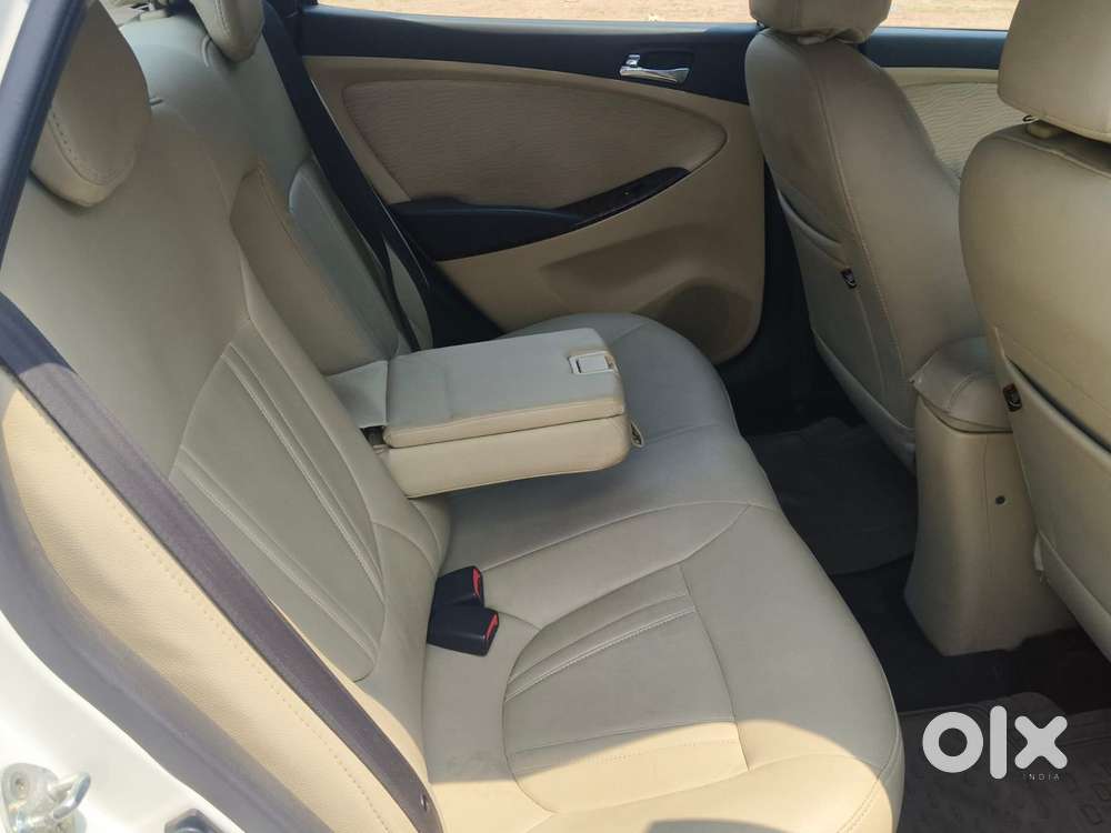 Hyundai Verna Vtvt 1.6 Sx, 2015, Petrol