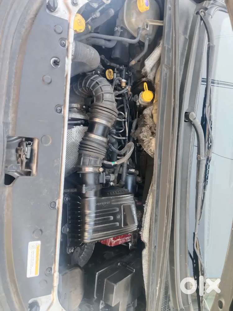 Mahindra Marazzo 2019