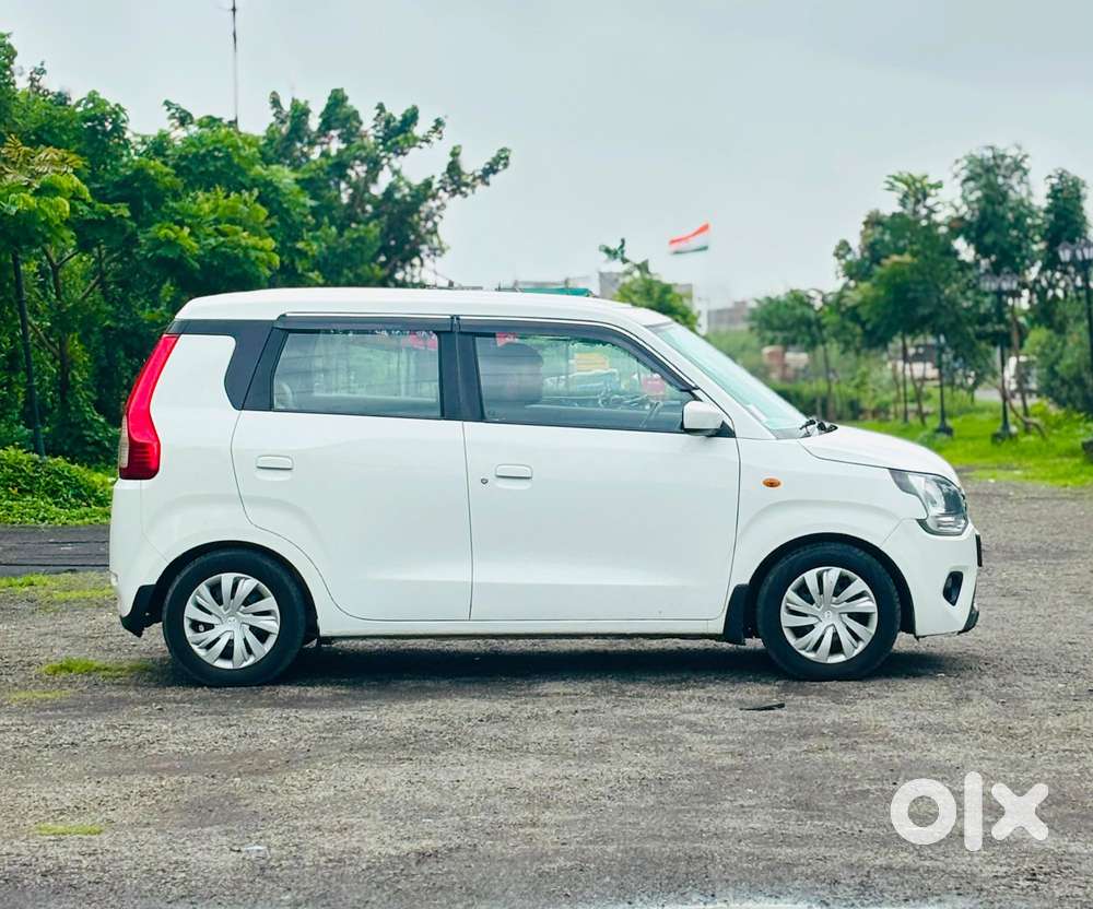 Maruti Suzuki Wagon R Zxi, 2023, Cng & Hybrids