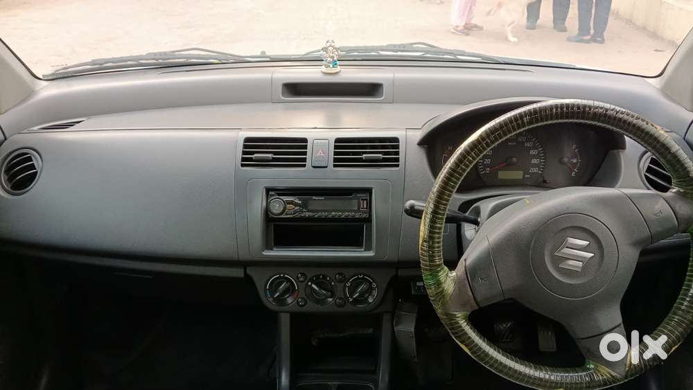 Maruti Suzuki Swift Dzire Tour Ldi, 2016, Diesel