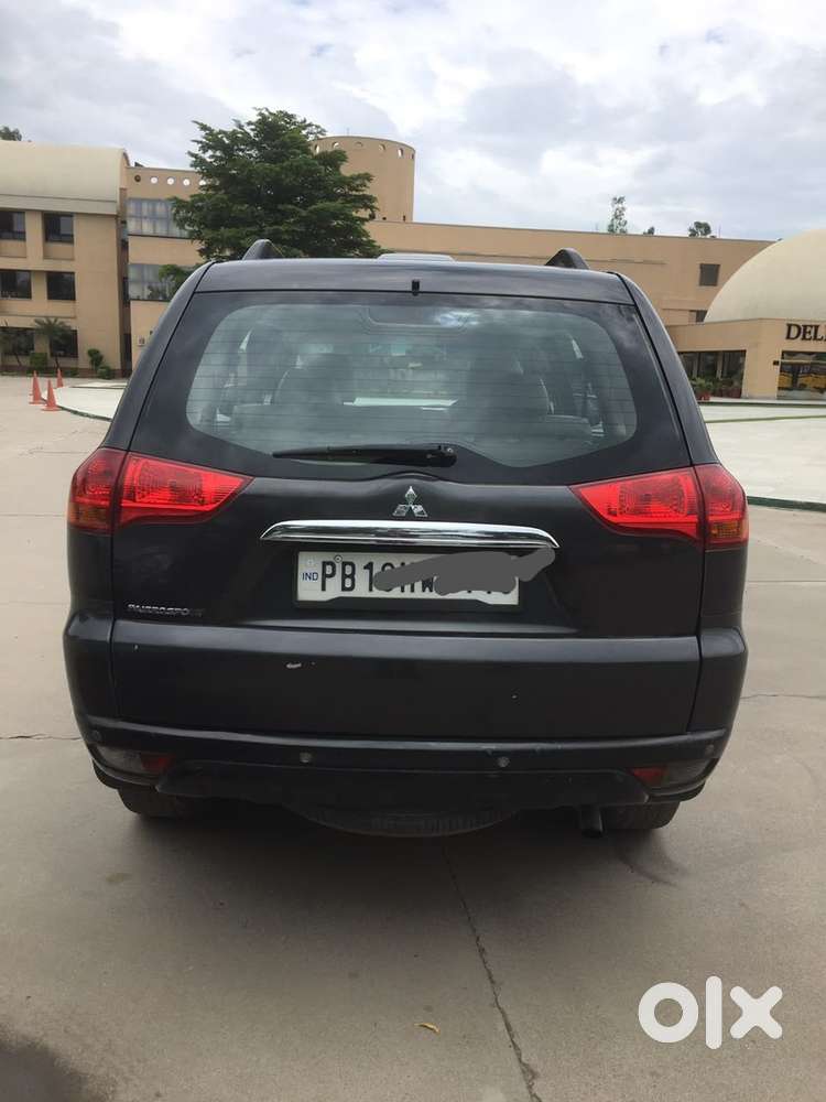 Mitsubishi Pajero Sport 2012