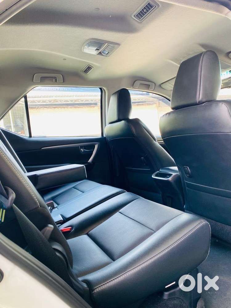 Toyota Fortuner 4x2 At 2.8 Diesel, 2023, Diesel