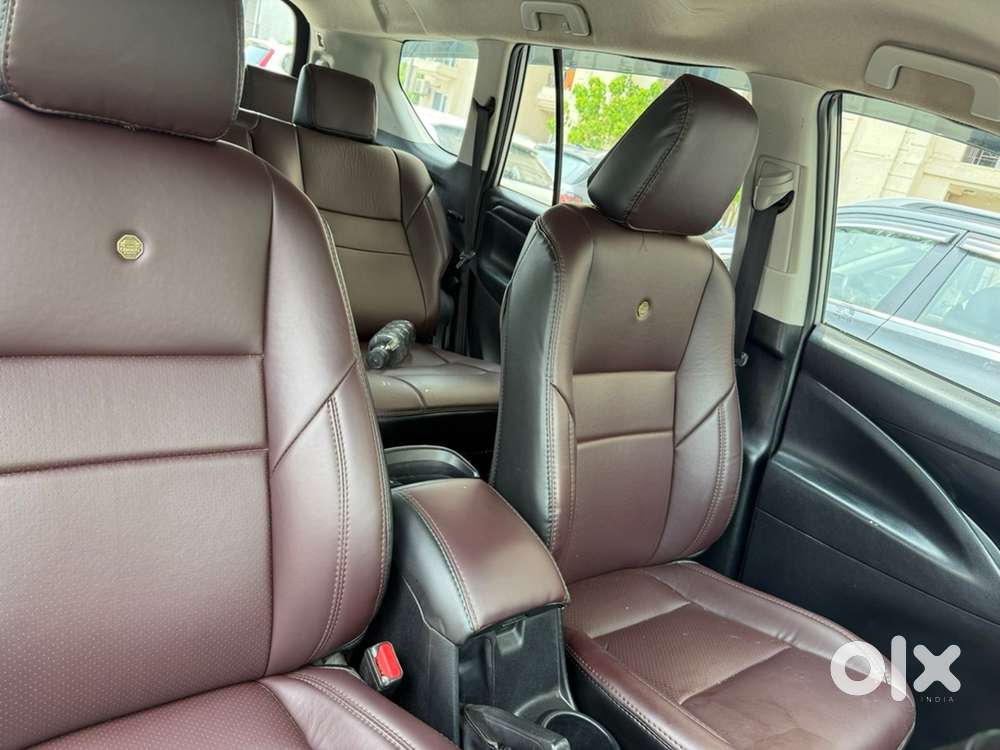 2023 Toyota Innova Crysta
