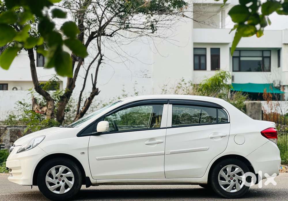 Honda Amaze Ex I-vtech, 2016, Cng & Hybrids