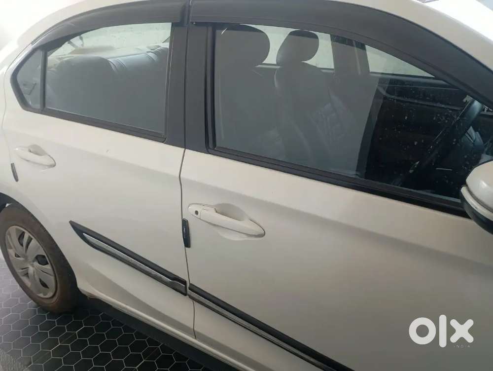 Honda Amaze 1.2l Manual 2023