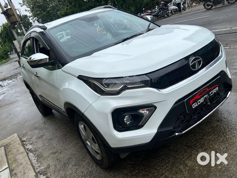 Tata Nexon 1.2 Revotron Xm Plus (s), 2021, Petrol