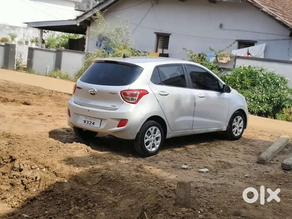 Hyundai Grand I10 2013 Variant