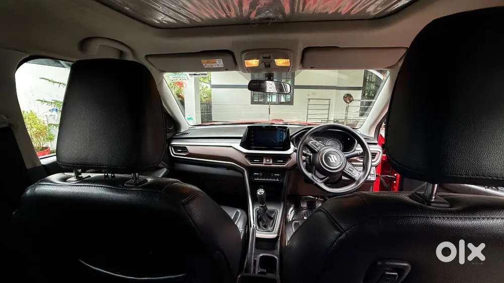 Maruti Suzuki Brezza 2022 Zxi Smart Hybrid Dual Tone