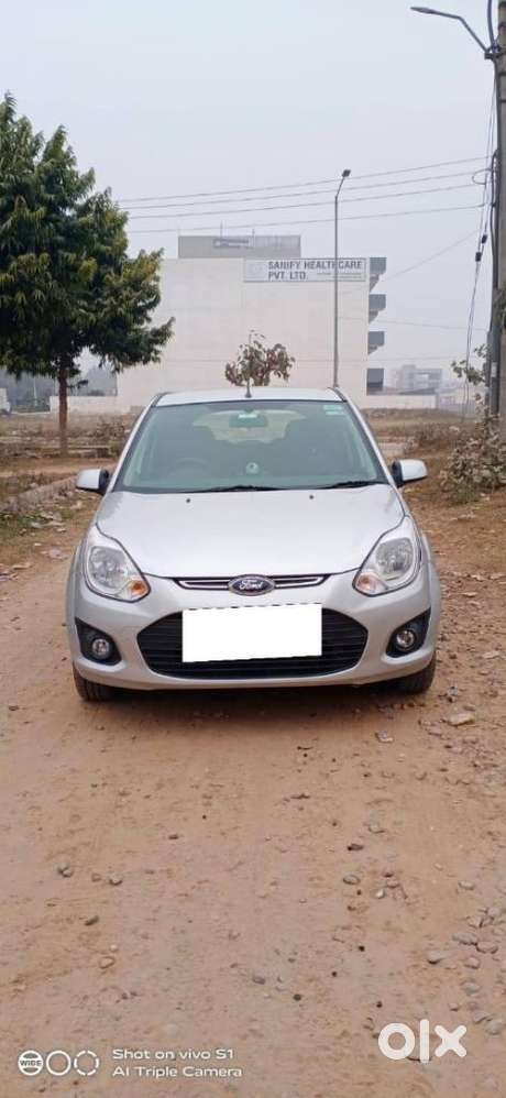 Ford Figo 1.2p Trend Mt, 2013, Diesel