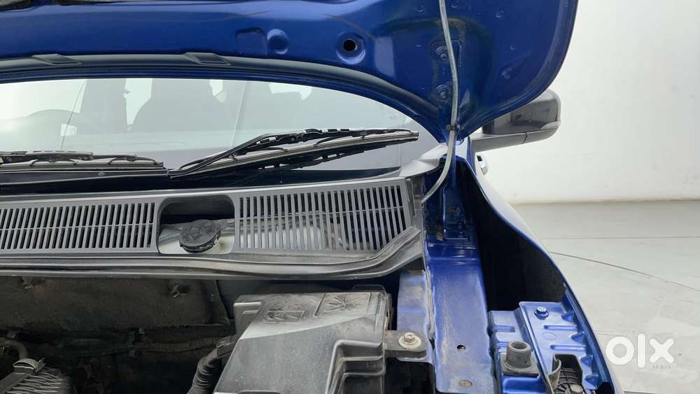 Renault Triber Rxz Easy-r Amt, 2022, Petrol