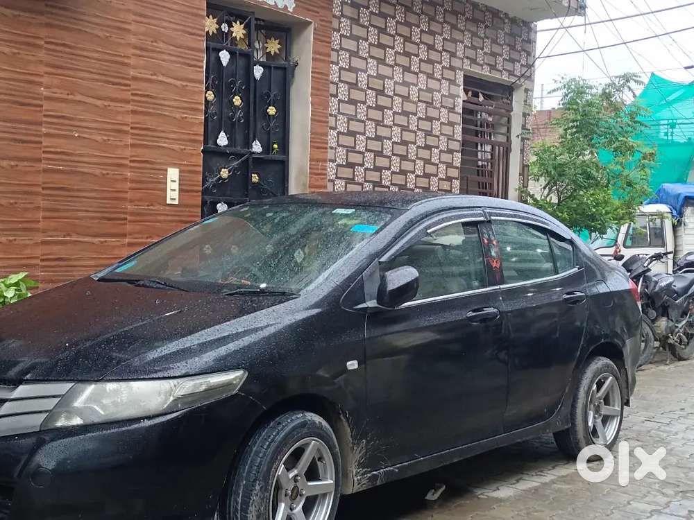 Honda City Vx Petrol 2009 Jis Ko Bhe Interest Ho Vohi Contact Kare
