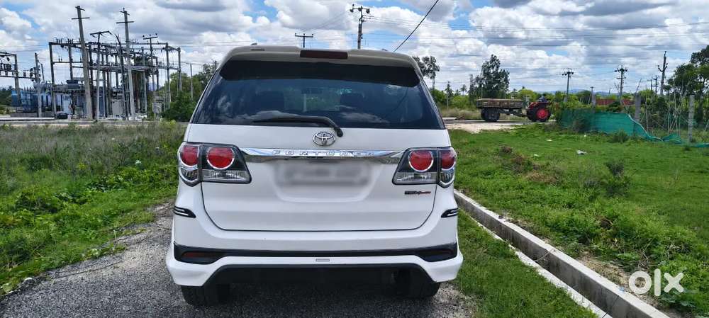 Toyota Fortuner 2015 Diesel Well Maintained