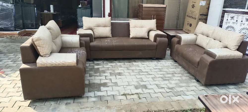 PREMIUM QUALITY 7 SEATER SOFA