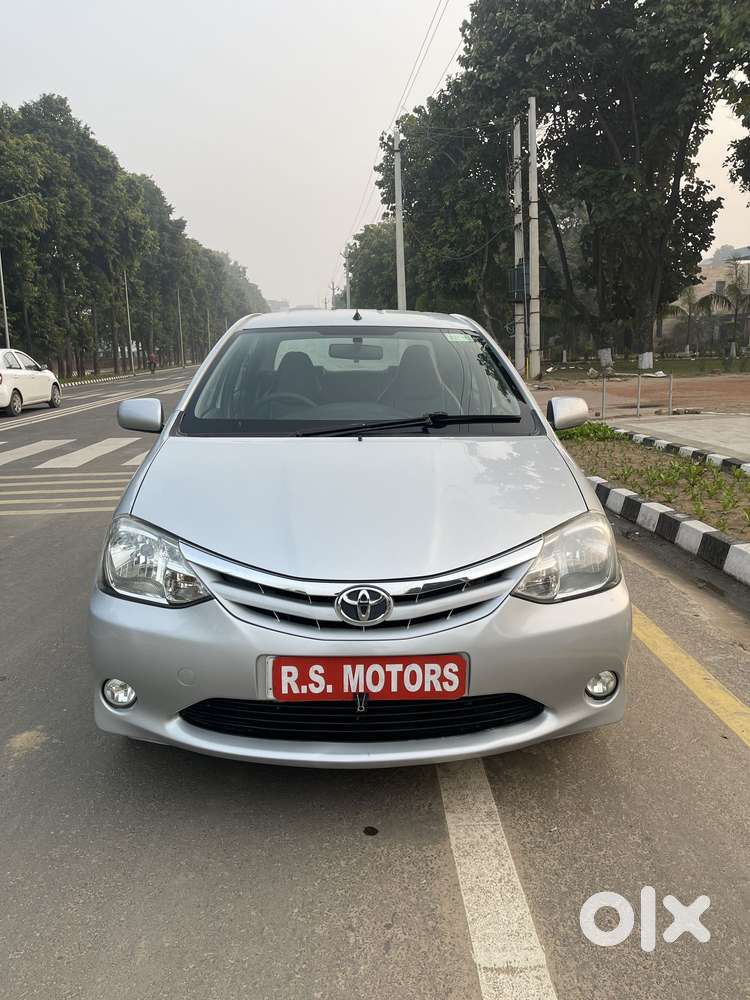 Toyota Etios Vx Xclusive, 2011, Petrol