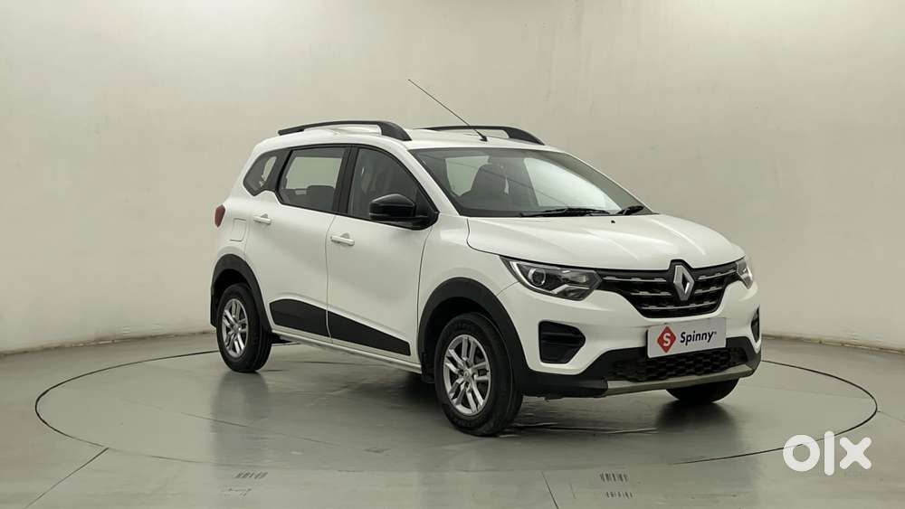 Renault Triber Rxt, 2022, Petrol