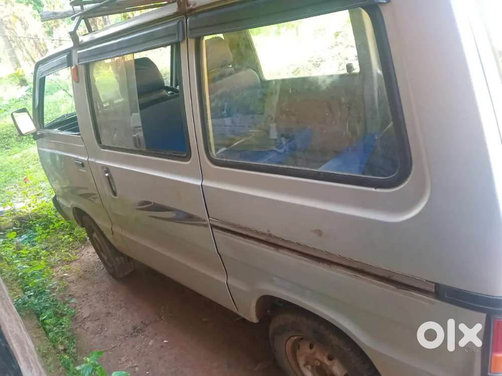 Maruti Suzuki Omni 8 Seater 2012 Petrol