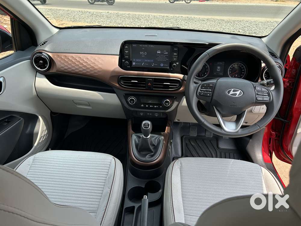 Hyundai Aura Sx 1.2 (o) Petrol, 2024, Petrol