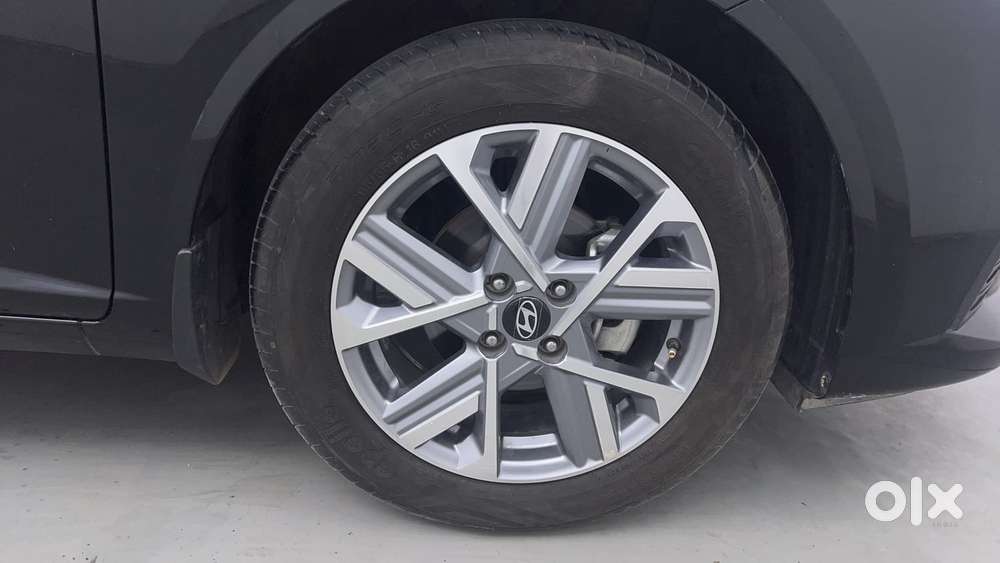 Hyundai Verna 1.5 Sx (o) Turbo Petrol Mt, 2025, Petrol