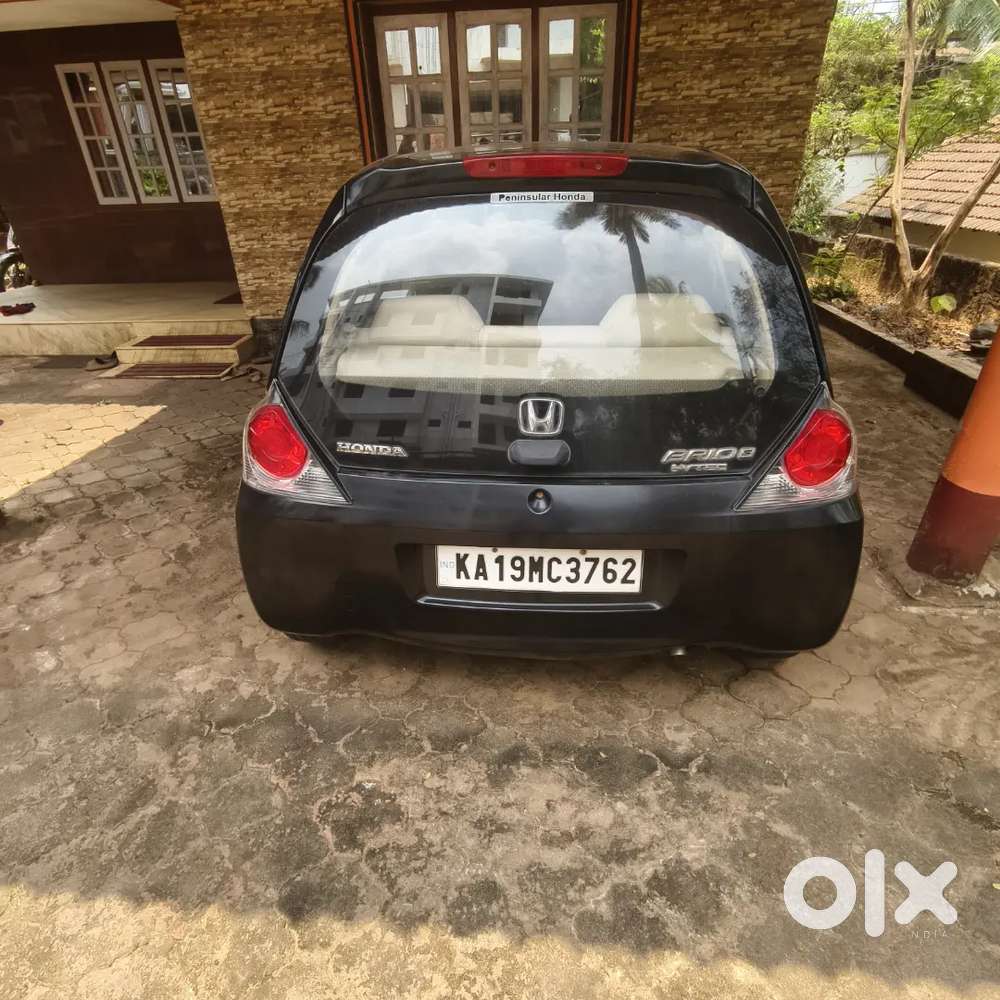 Honda Brio 2012 Petrol Well Maintained