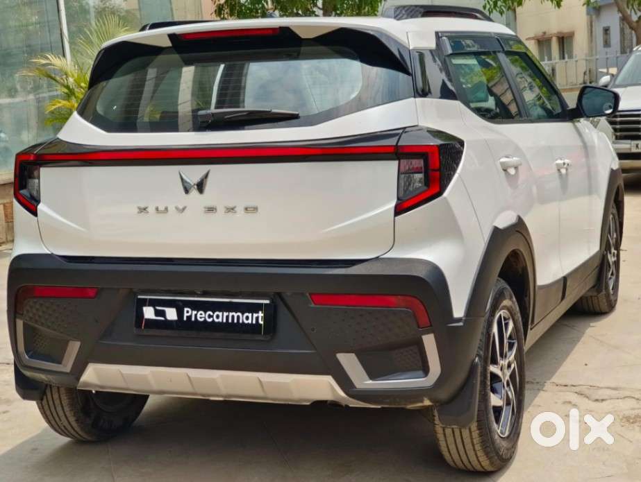 Mahindra Xuv 3xo Ax5l 1.2 Petrol At, 2024, Petrol