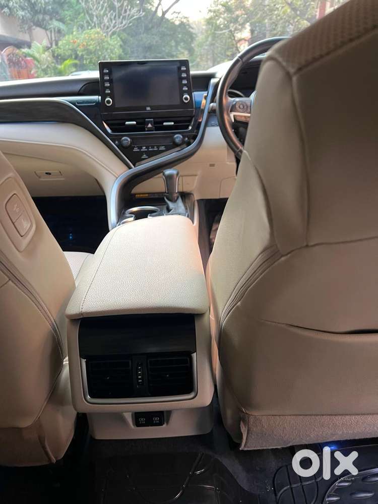 Toyota Camry Hybrid, 2024, Petrol