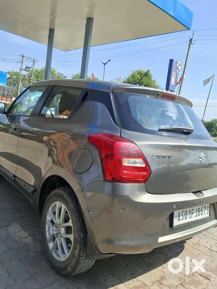Maruti Suzuki Swift 1.3 Zxi, 2022, Petrol