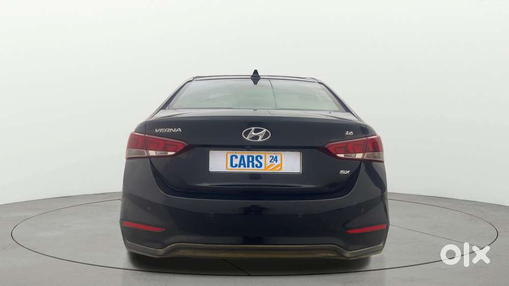 Hyundai Verna 1.6 Sx (o) Vtvt At, 2017, Petrol