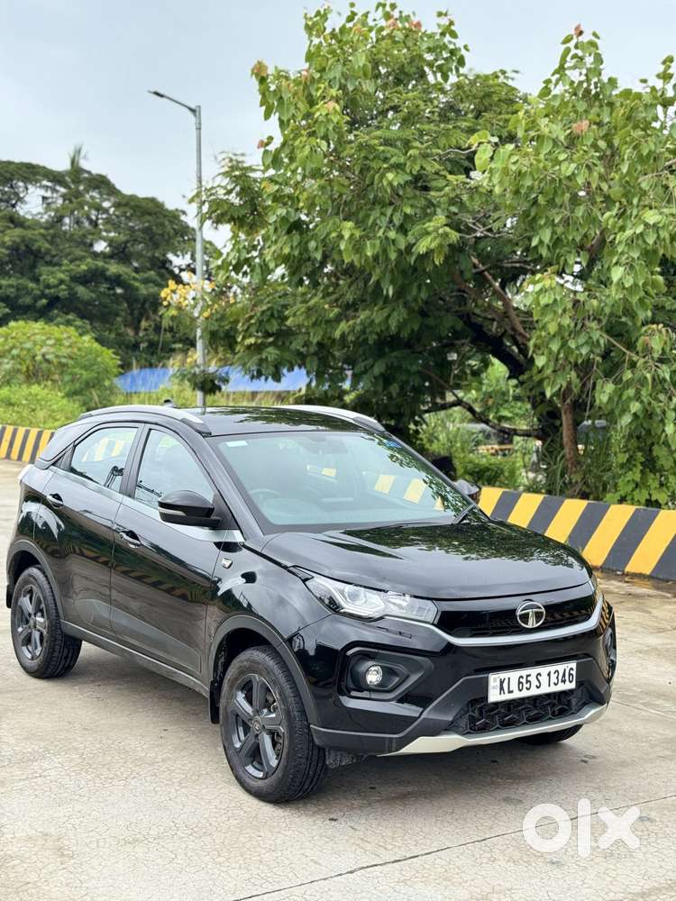 Tata Nexon 1.2 Revotron Xza Plus, 2022, Petrol