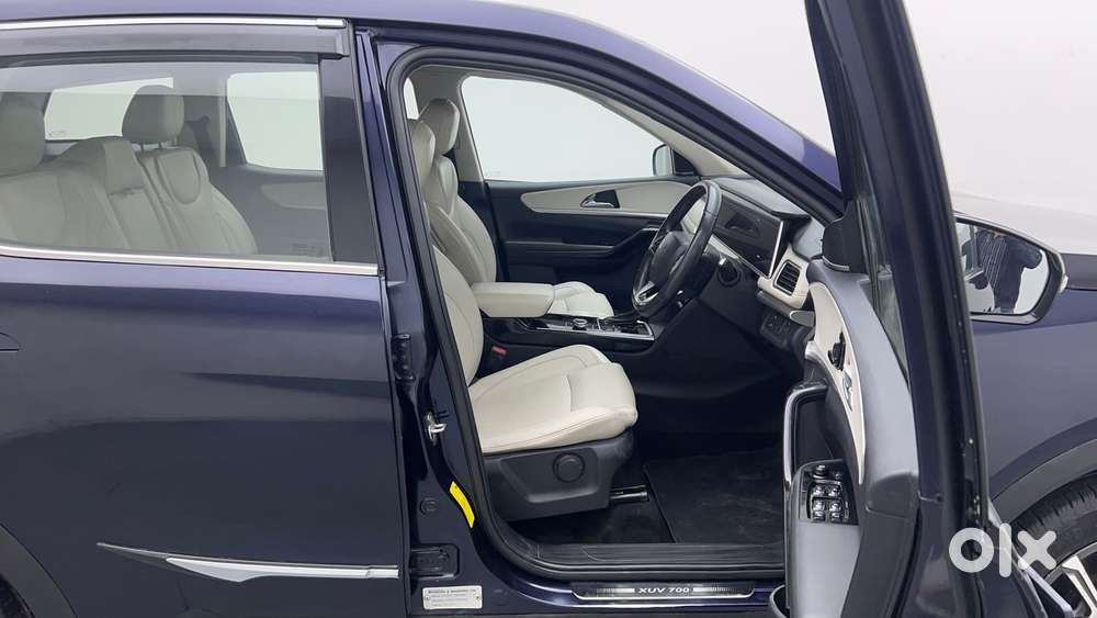 Mahindra Xuv700 2.0 Ax 7 Petrol At Luxury Pack Str, 2022, Petrol