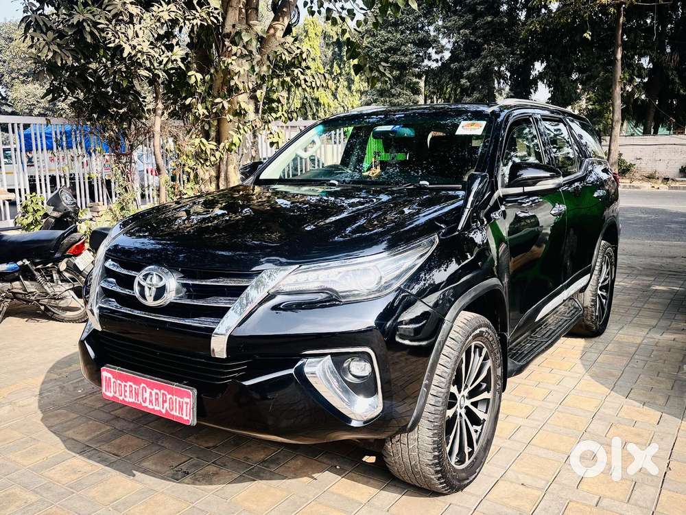 Toyota Fortuner 3.0 4x2 Automatic, 2019, Diesel