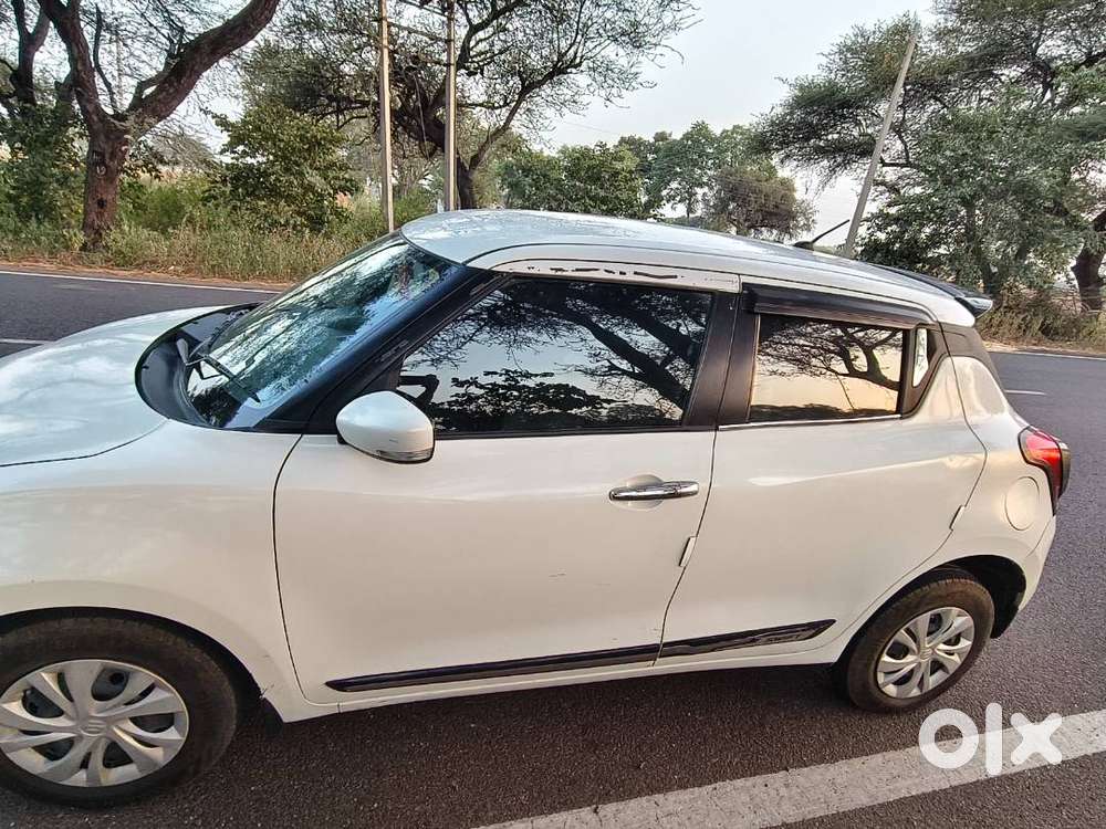 Maruti Suzuki Swift Vxi 2020