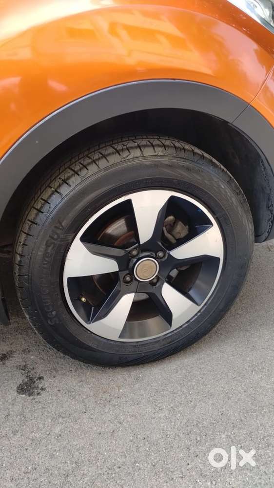 Tata Nexon 1.5 Revotorq Xza Plus Dualtone, 2018, Petrol
