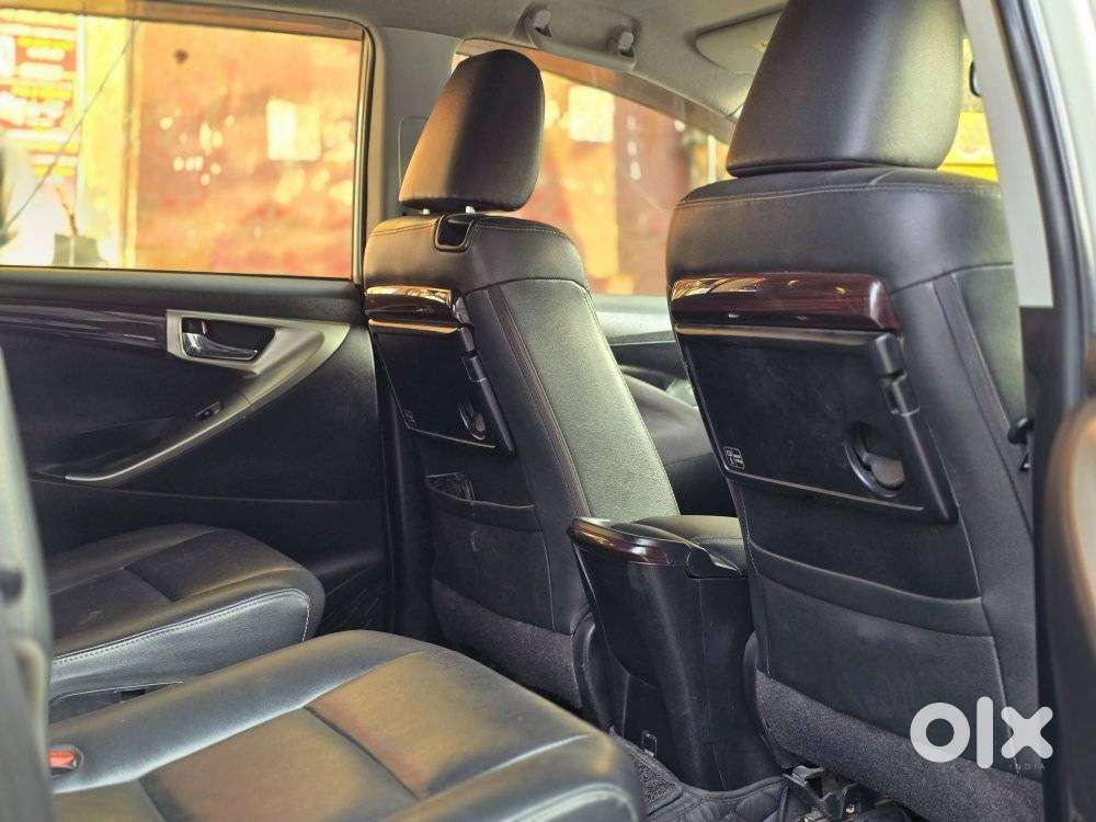 Toyota Innova Crysta 2.4 Zx Mt, 2019, Diesel