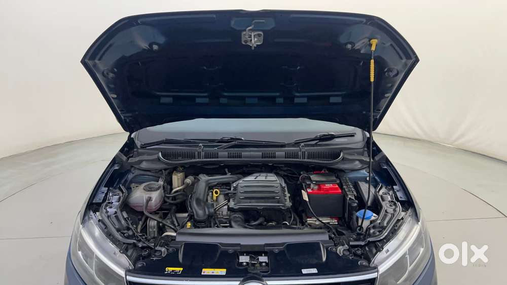 Volkswagen Virtus Highline Plus 1.0 Tsi At, 2024, Petrol