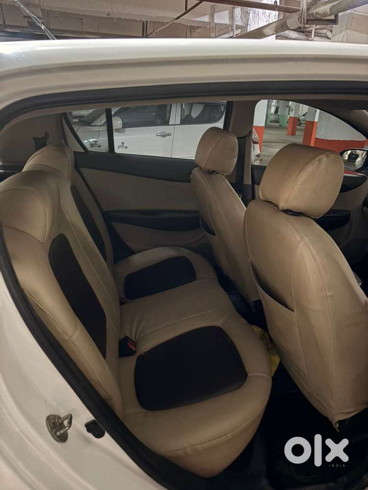 Hyundai I20 Asta Petrol 2014