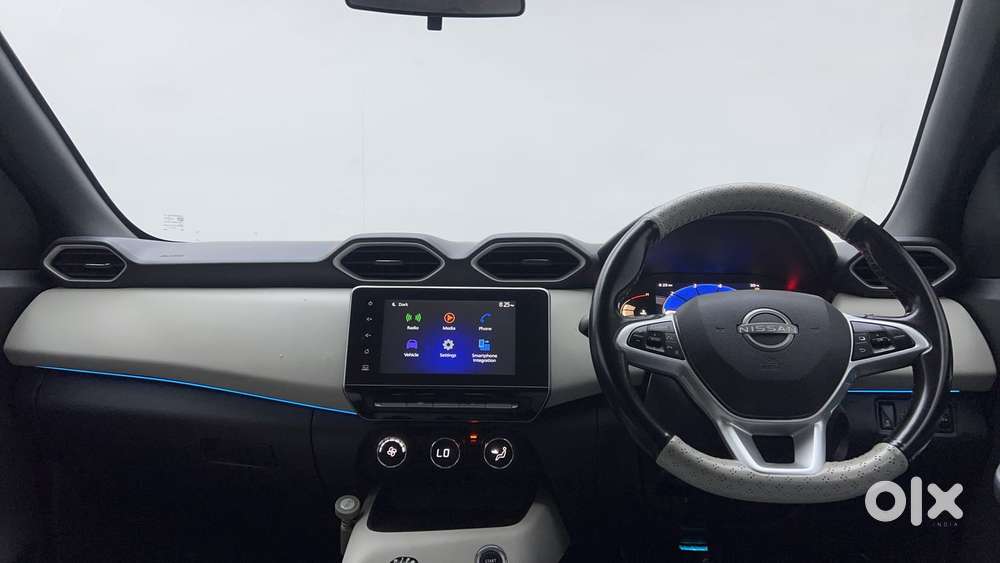 Nissan Magnite 1.0 Xv, 2023, Petrol